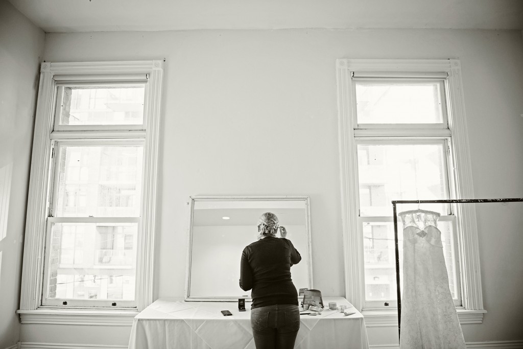 Gladstone Hotel, Toronto Wedding Photographer, Getting Ready